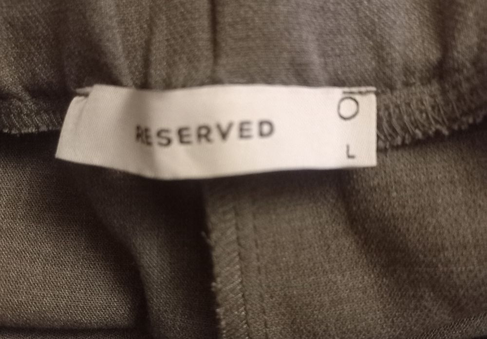 Штани брюки прямі кюлоти Reserved ( L- Xl)