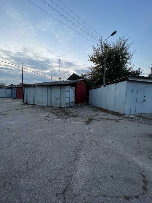 БЕЗ ОПЛАТЫ УСЛУГ - Аренда склада 110м2 с хорошей авторампой.