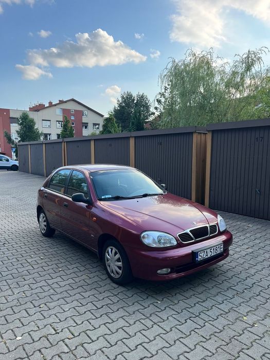 Daewoo Lanos Mam do zaoferowania opiekun samochód daewoo lanos.