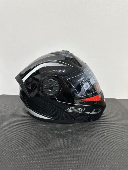 Capacete modular novo 65€