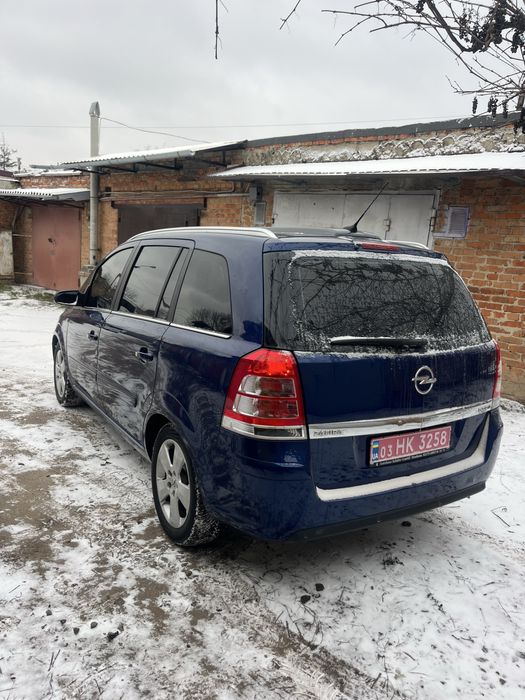 Zafira Максимальна комплектація