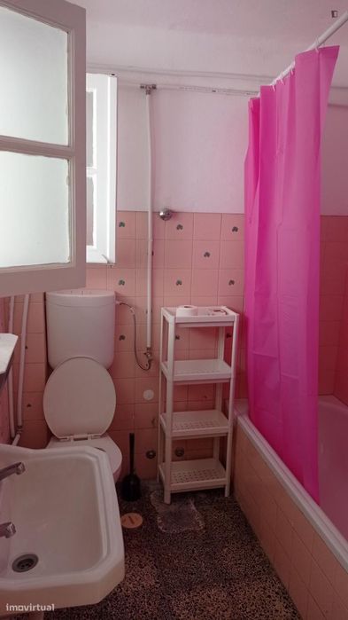 Apartamento com 2 quartos - localizado em Santa Apolónia Lisbon