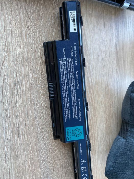 Ноутбук Acer Aspire V3-551G з дефектами без HDD