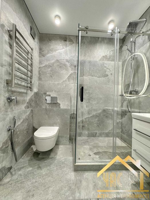 Продаж квартири ПРЕМІУМ класу з дизайнерським ремонтом! БЕЗ КОМІСІЇ!