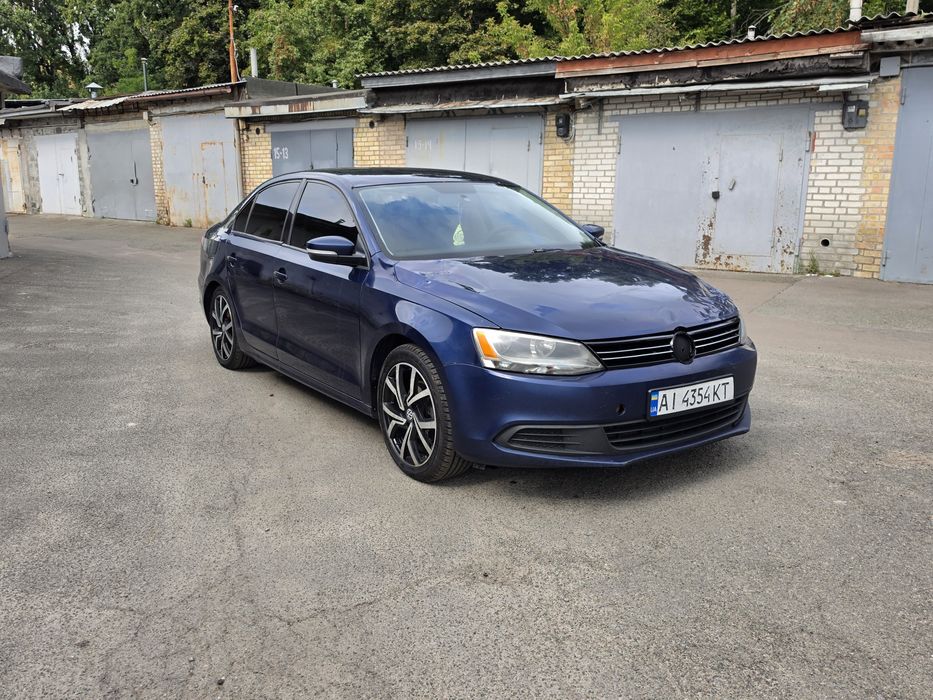 Volkswagen Jetta 2011
