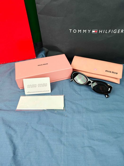 Okulary przeciwsłoneczne Miu Miu damskie komplet pudełko premium
