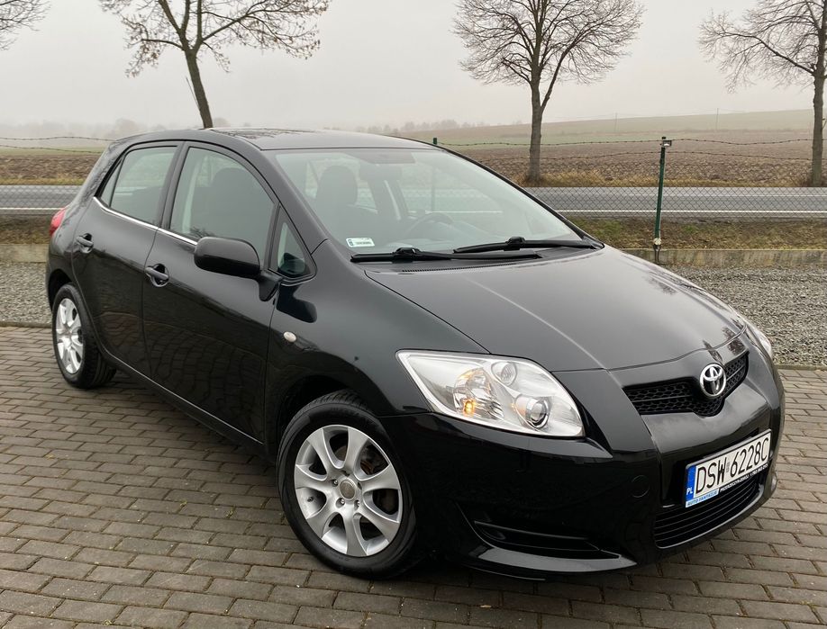 Toyota Auris d4d przebieg 149tys kamera cofania alusy zadbany
