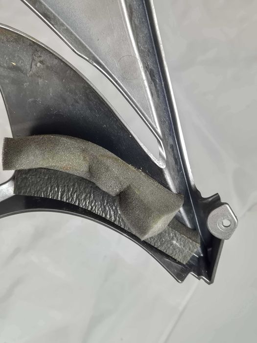 Kawasaki Z 1000 Sx 10-13 Pług Owiewka Dół Prawa