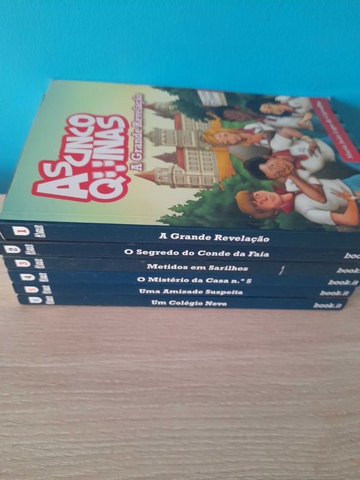 As Cinco Quinas Coleção: Um Colégio Novo