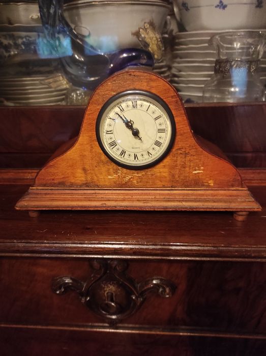 Relógio da Pórtico em madeira