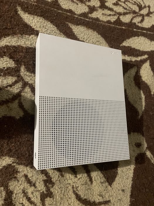 Xbox one S como nova