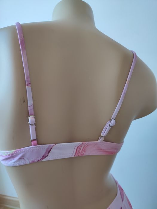 Strój kąpielowy dwu częściowy