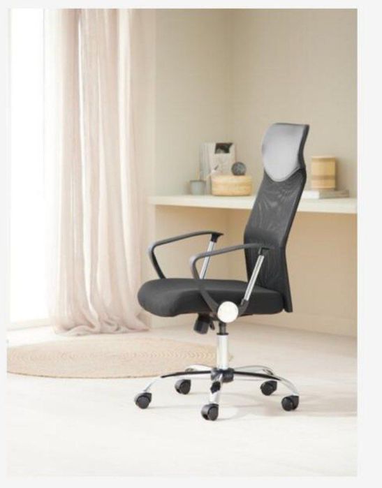 Распродажа офисной мебели — почти новая!