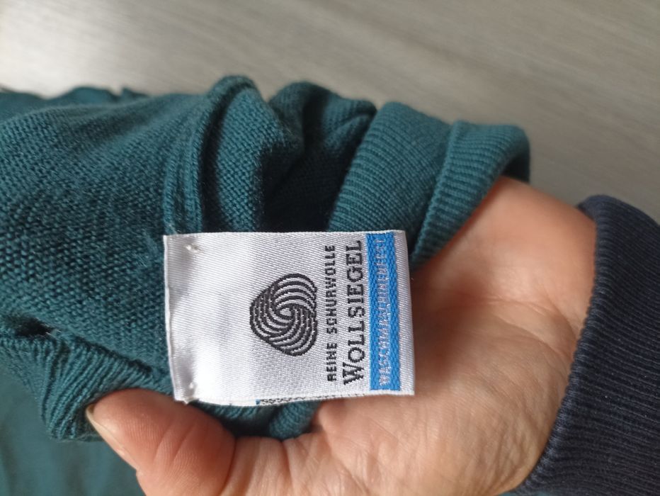 Sweter wełniany Peter Hahn