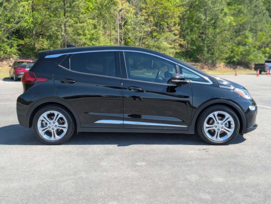 Chevrolet Bolt EV LT      2021