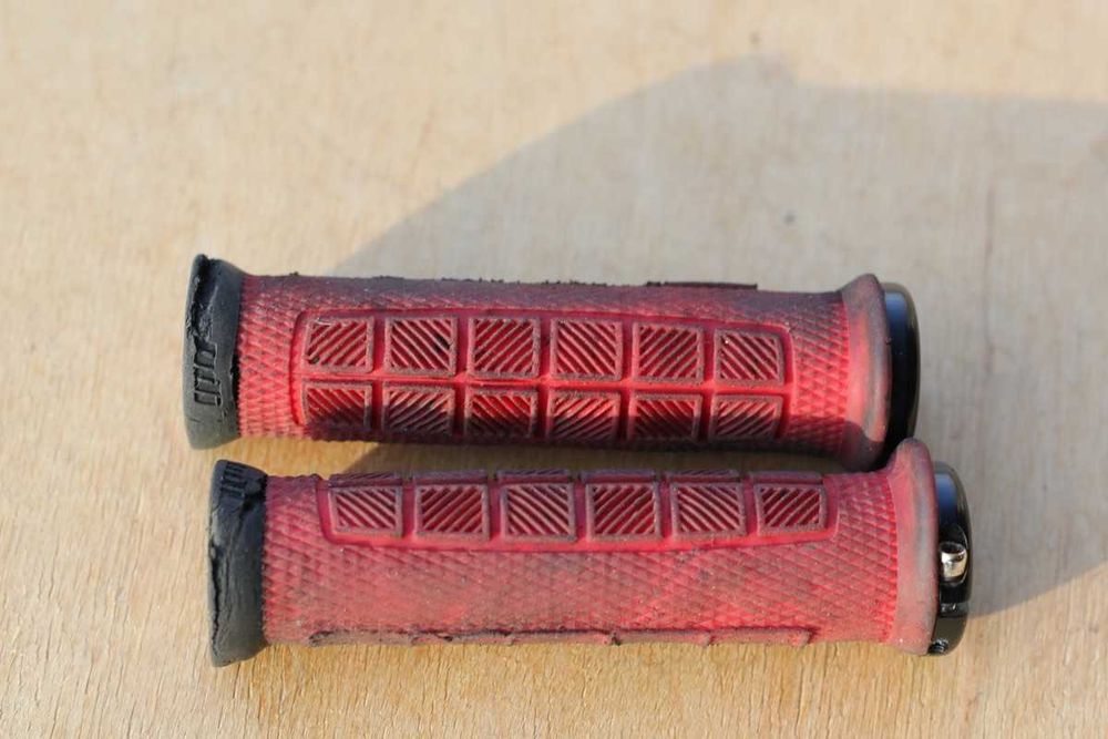 Гріпси (ручки керма) ODI Elite Flow Lock On
