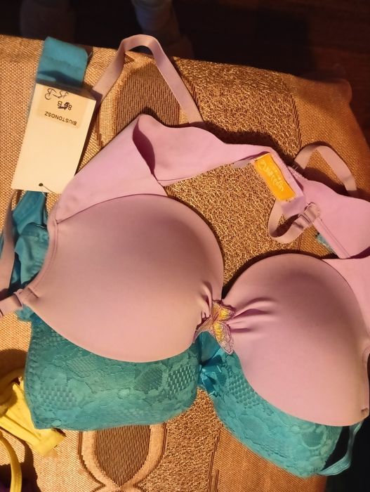 Biustonosze 85 B nowe