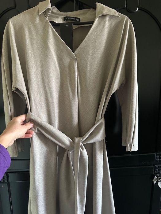 Нове плаття Reserved