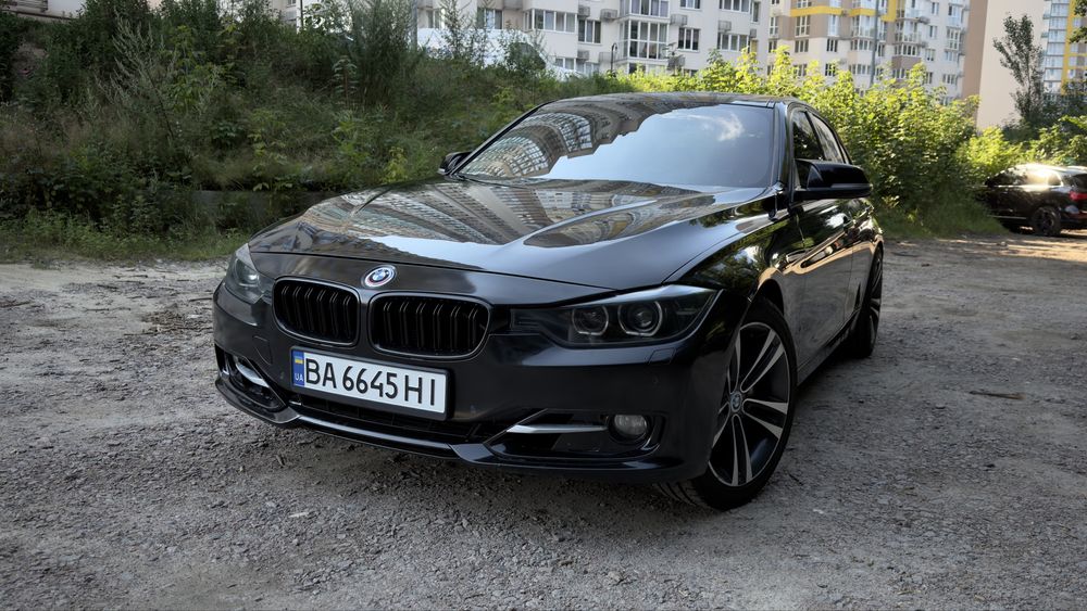 Продам авто BMW F30 335