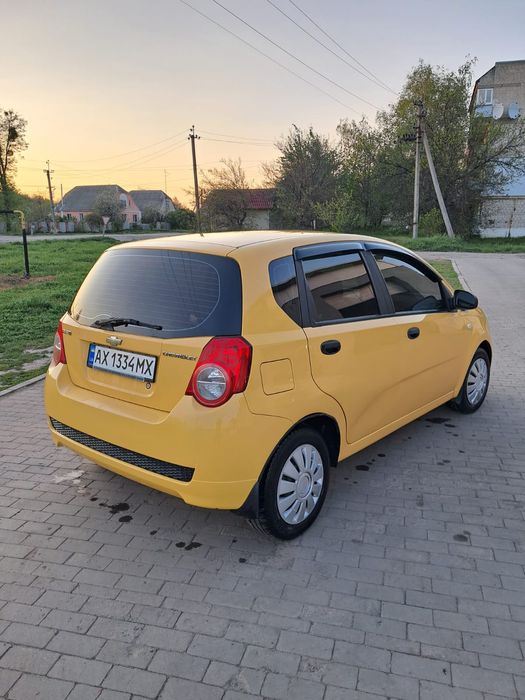 Продам chevrolet aveo