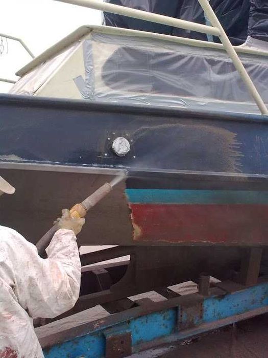 piaskowanie na mokro - elewacje, piaskowiec, cegła, tynk, graffitti