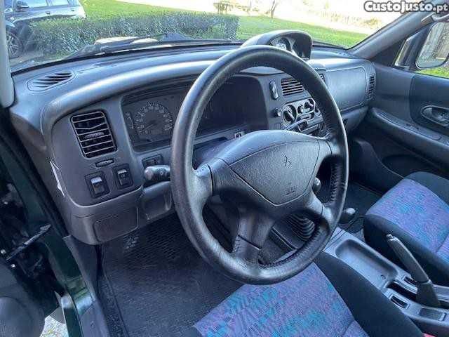 Mitsubishi Pajero sportwagon