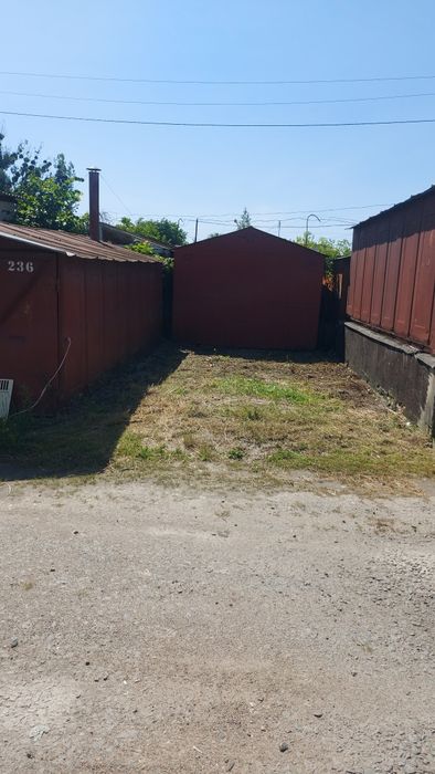 Продам місце під гараж в кооперативі "Дворець"