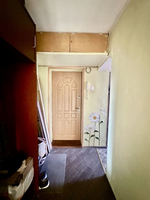 Вул. Агрегатна, 2 Здам окрему кімнату з балконом під ключ.
