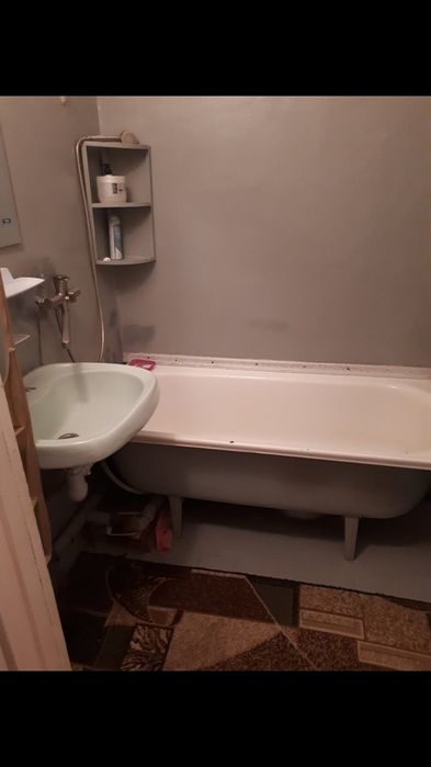 Здам 3ну.кв. в центрі міста  е вся мебель і техніка