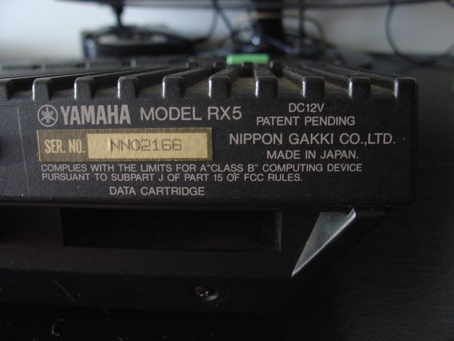 YAMAHA RX5 Vintage Drum Machine