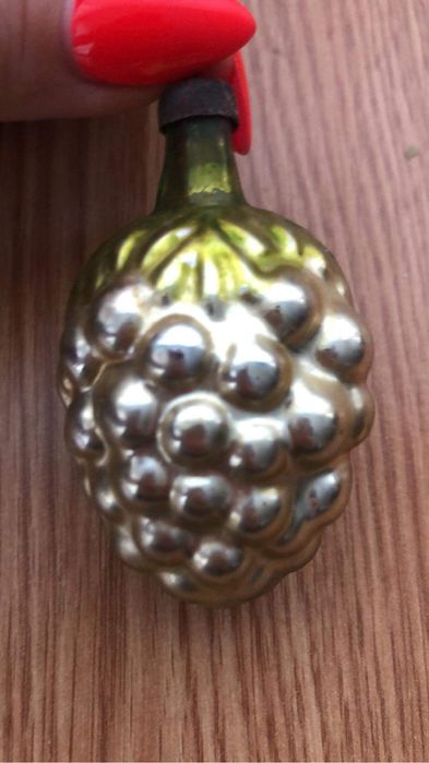 новорічні іграшки