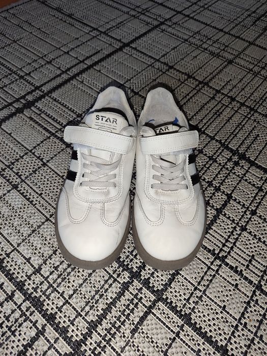 Продам чудові кеди