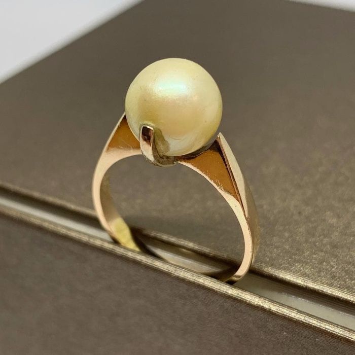 Oryginalny pierścionek z perłą próby 333/r.13