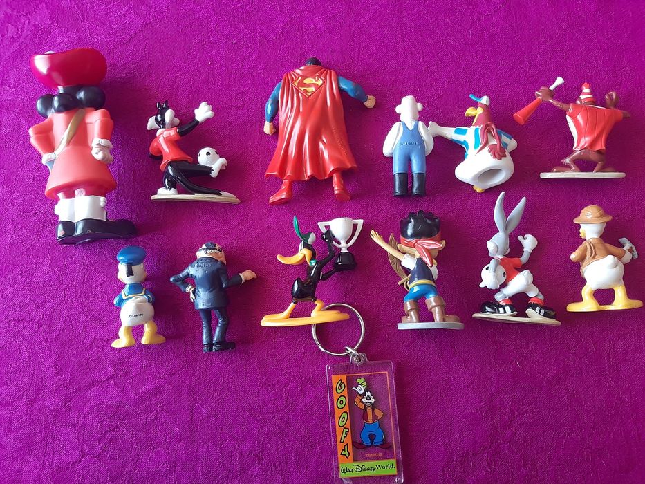 bonecos pvc jake daffy duck diablo tasmânia bugs bunny frajola sylvester frangolino marretas wallace gromit super homem donald pateta goofy capitão