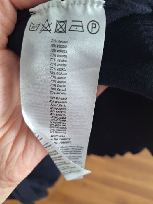 Kardigan/Narzutka/Długi swetr wiązany paskiem