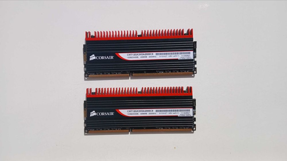 Corsair Dominator GT DDR3 8 ГБ (2×4 ГБ) 2000 МГц CL9 + кулер Corsair Airflow