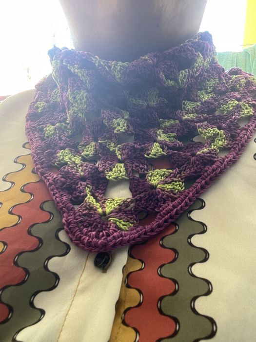 Lenço/ bandana em croche