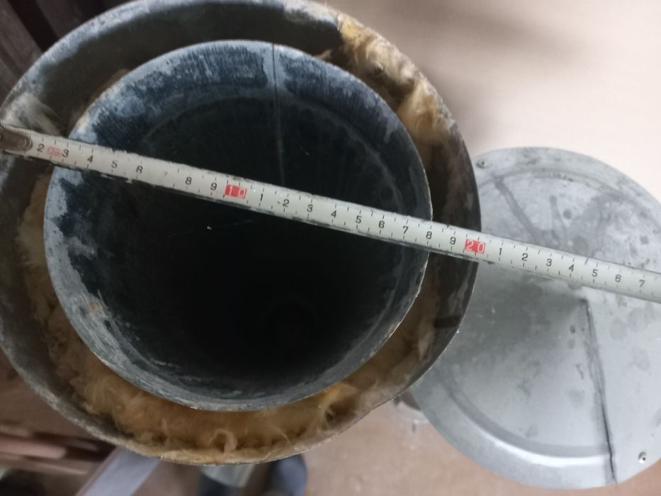 Kominy tylko  wentylacyjne fi 20