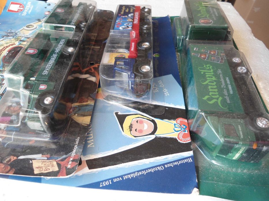 1:87 Lote de camiões para maqueta