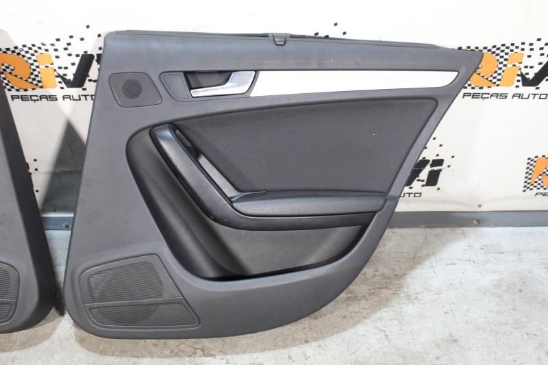Forra / revestimento genérico AUDI A4 (8K2, B8)