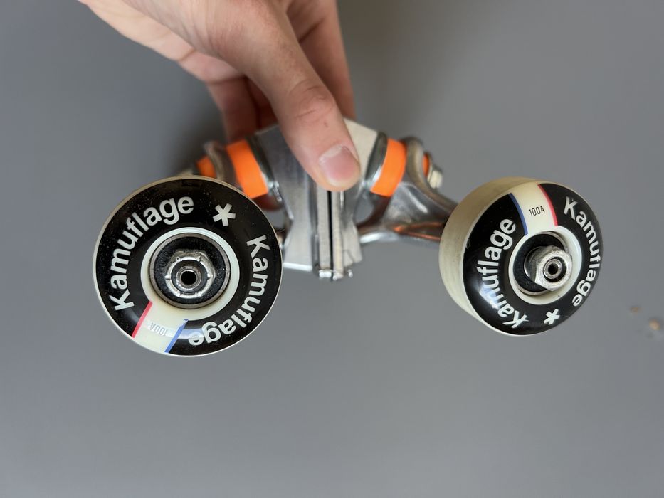 Trucki kamuflage classic 5.25 bez jednego kółka.