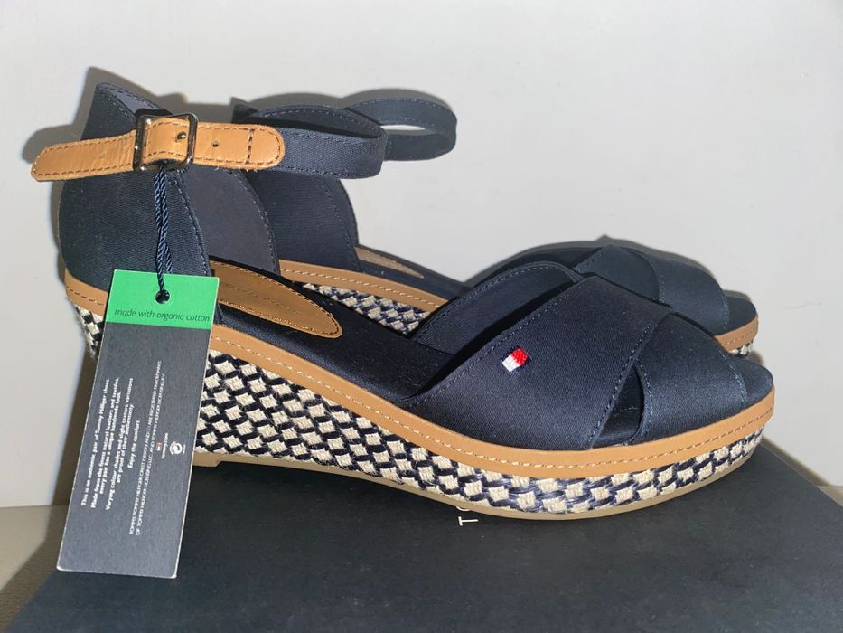 Tommy Hilfiger Espedryle Iconic sandaly rozmiar 37
Espadryle Iconic El