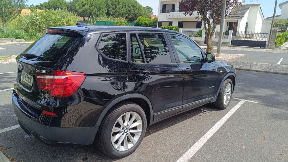 BMW X3 xDrive Auto 28i 245cv muitos extras
