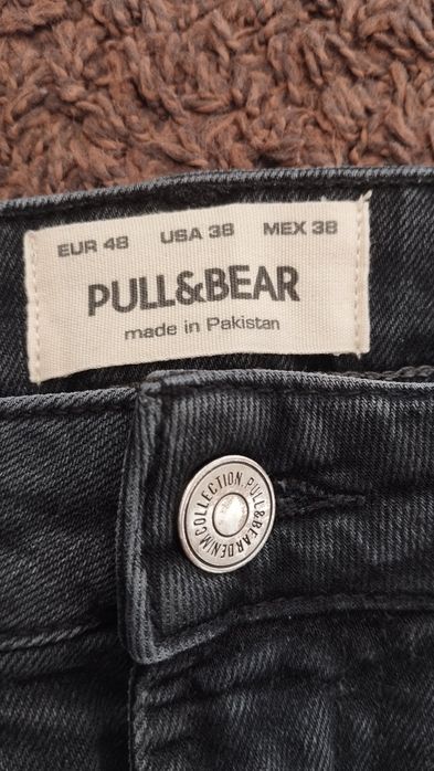 Jeansy Pull&bear,jak nowe , rozm 48.Polecam.
