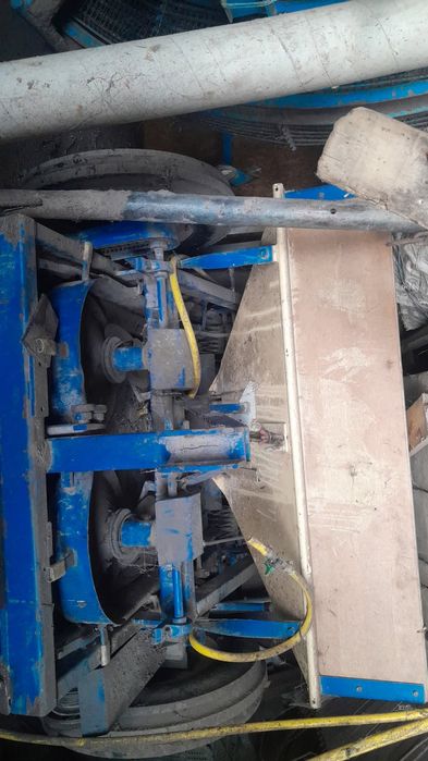 Sprzedam sadzarke vicon