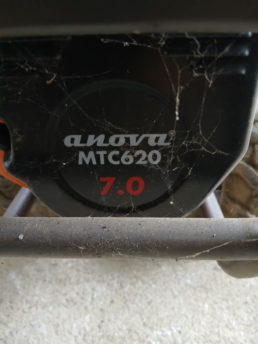 Motocultivador anova