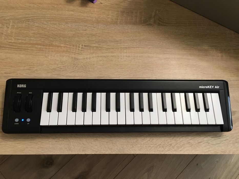 Midi-клавіатура Korg microKEY2-37Air