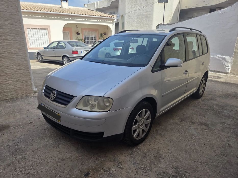 VW Touran 1.9 TDi Highline 7L