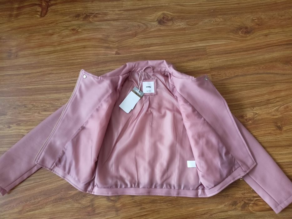 Ramoneska 146 . Nowa .