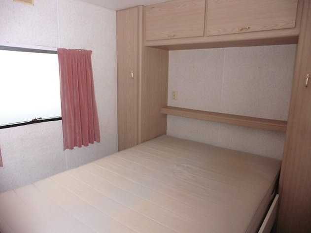 LINDA CASA COM 2 QUARTOS